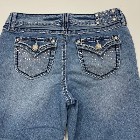 Style co Jeans Womens Size 10 Petites Blue Cropped Studded Flap Back Pocket - Picture 1 of 5